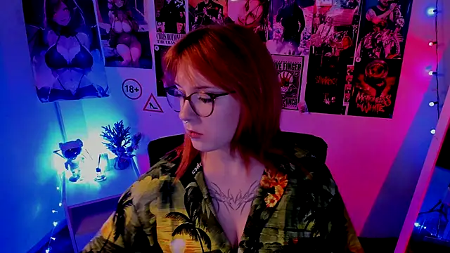 Snapshot of Rudy_02 chatting on 09/25/25, 06:33 Rudy 02 online show from 09/25/25, 06:33