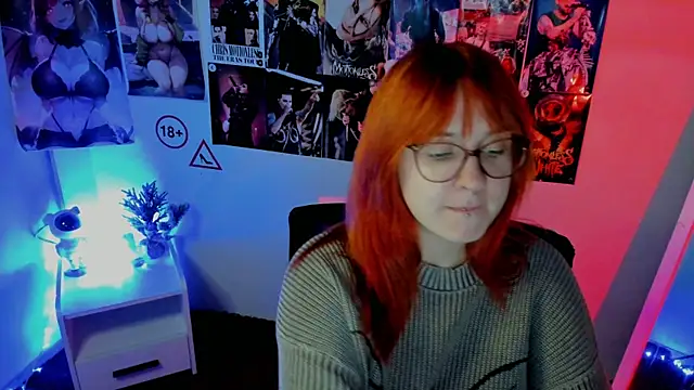 Snapshot of Rudy_02 chatting on 10/14/25, 06:52 Rudy 02 online show from 10/14/25, 06:52