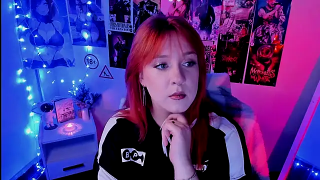 Snapshot of Rudy_02 chatting on 10/25/25, 07:52 Rudy 02 online show from 10/25/25, 07:52