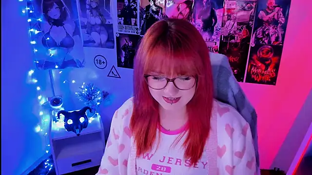 Snapshot of Rudy_02 chatting on 11/05/25, 10:10 Rudy 02 online show from 11/05/25, 10:10