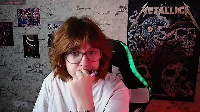 Rudy 02 online show from 04/24/26, 01:57