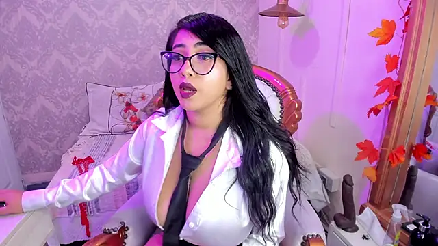 Sexy cristall  online show from 03/22/25, 06:11