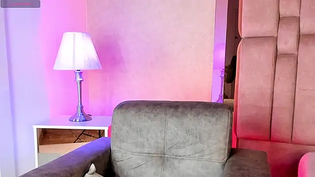 AshleyBelth  online show from 02/13/25, 11:37