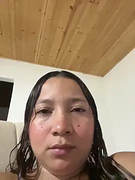 queen angelique online show from 11/05/25, 01:27