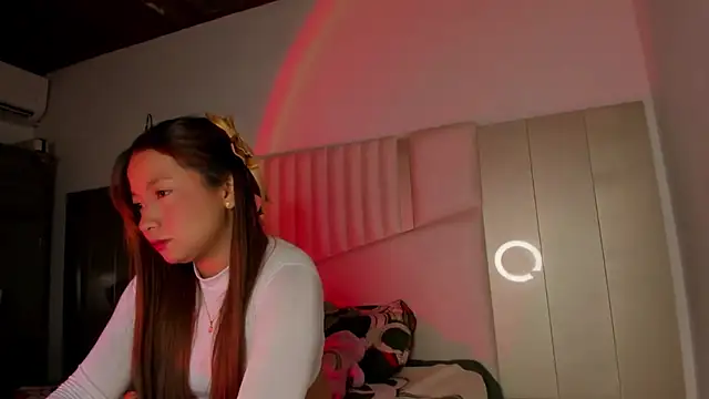 queen angelique online show from 11/25/25, 02:00