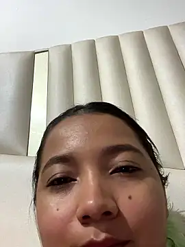 queen angelique online show from 01/17/26, 02:38