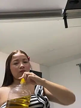 queen angelique online show from 07/25/26, 11:35