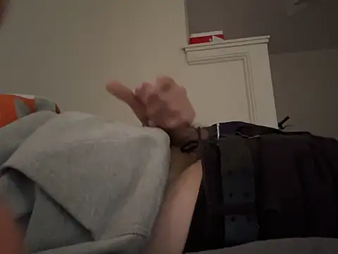 Snapshot of chicostick413 chatting on 02/22/25, 07:47 chicostick413 online show from 02/22/25, 07:47