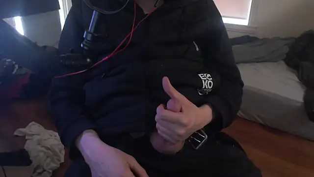 Snapshot of chicostick413 chatting on 03/13/25, 06:12 chicostick413 online show from 03/13/25, 06:12