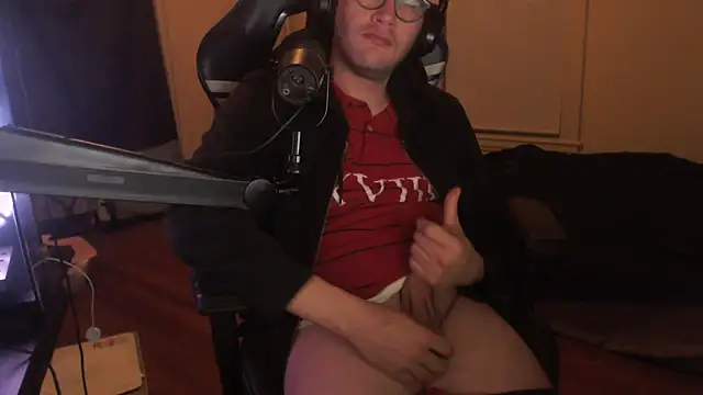 Snapshot of chicostick413 chatting on 09/14/25, 03:16 chicostick413 online show from 09/14/25, 03:16