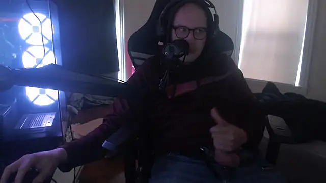 Snapshot of chicostick413 chatting on 10/23/25, 02:16 chicostick413 online show from 10/23/25, 02:16