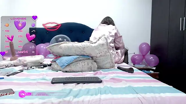 Snapshot of Sanyi_hot chatting on 01/21/25, 02:33 Sanyi hot online show from 01/21/25, 02:33