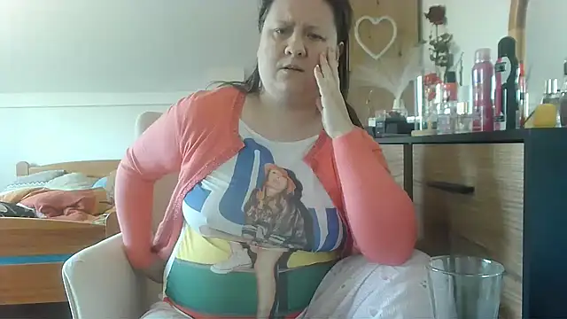 ReifeVenna online show from 02/22/25, 08:18