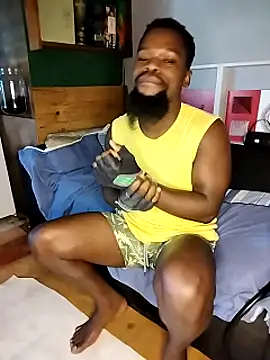 Snapshot of Chocolate_factory_man chatting on 03/20/25, 07:58 Chocolate factory man online show from 03/20/25, 07:58