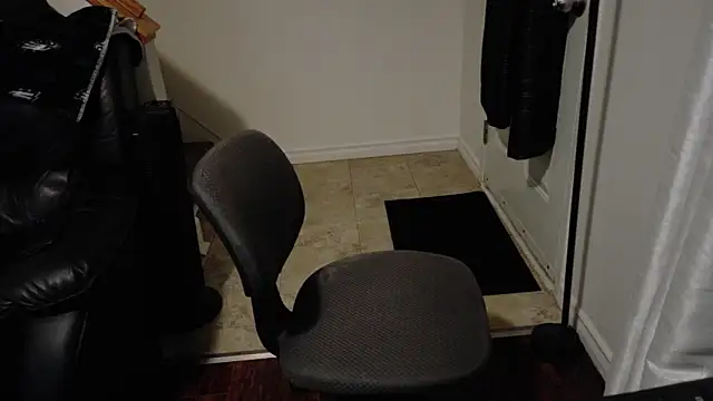 Thekodyy online show from 12/04/25, 12:53