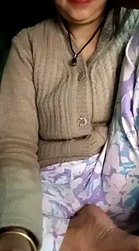 Snapshot of SAXYTannuja chatting on 02/27/25, 05:24 SAXYTannuja online show from 02/27/25, 05:24