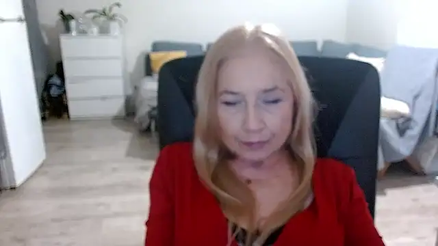 Snapshot of sofia_xkiss chatting on 01/08/25, 07:55 sofia xkiss online show from 01/08/25, 07:55