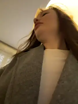 justmila online show from 12/09/24, 11:15