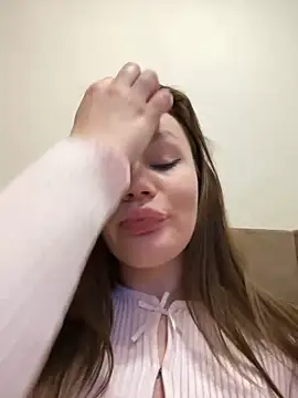 justmila online show from 12/21/24, 08:32