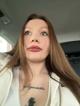 justmila online show from 01/20/25, 10:51