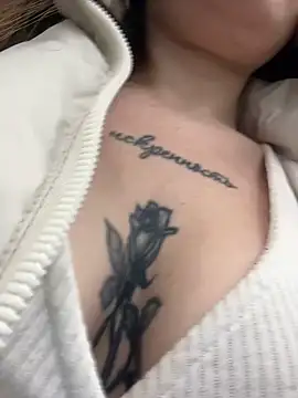 justmila online show from 01/20/25, 01:53