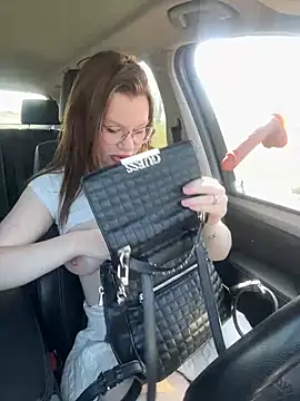 justmila online show from 02/13/25, 11:50