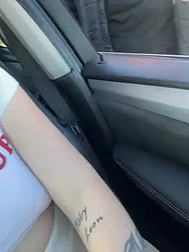 justmila online show from 03/07/25, 08:02