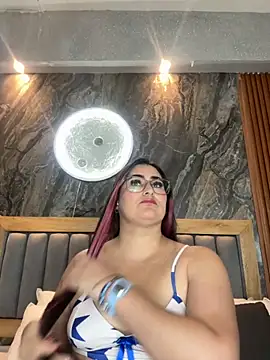 BellaPeers  online show from 09/23/25, 11:46