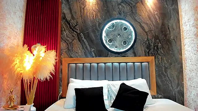 BellaPeers  online show from 11/30/25, 12:42