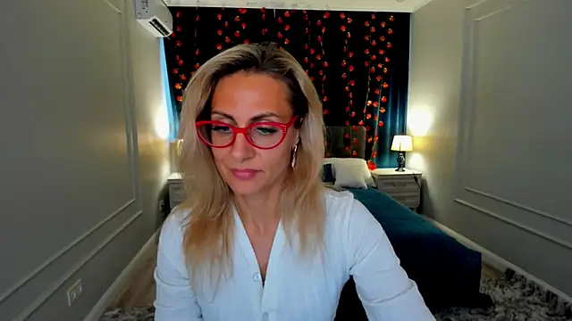 MuseOfStage online show from 11/18/25, 12:31