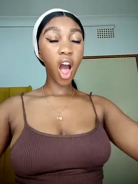 Shria107 online show from 09/12/25, 05:24