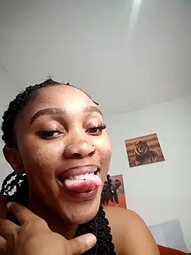 Shria107 online show from 02/13/26, 12:12