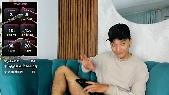 Snapshot of Austin_Cardieff chatting on 03/18/25, 04:04 Austin Cardieff online show from 03/18/25, 04:04