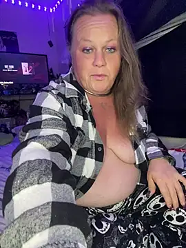 HeatherLynn online show from 06/30/26, 04:24