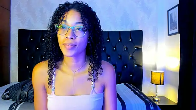 sasha fox00 online show from 01/18/25, 05:48