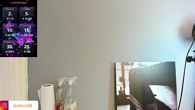 Snapshot of abril_ricci chatting on 01/15/25, 03:22 abril ricci online show from 01/15/25, 03:22