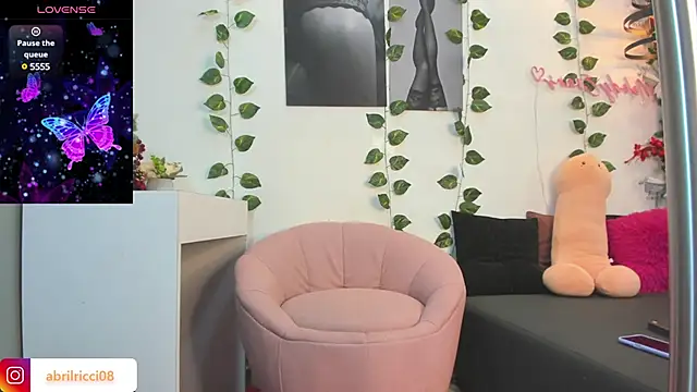 Snapshot of abril_ricci chatting on 01/18/25, 03:20 abril ricci online show from 01/18/25, 03:20