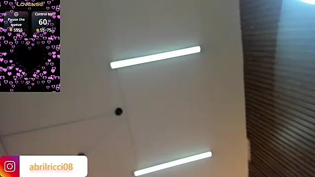 Snapshot of abril_ricci chatting on 02/22/25, 03:34 abril ricci online show from 02/22/25, 03:34