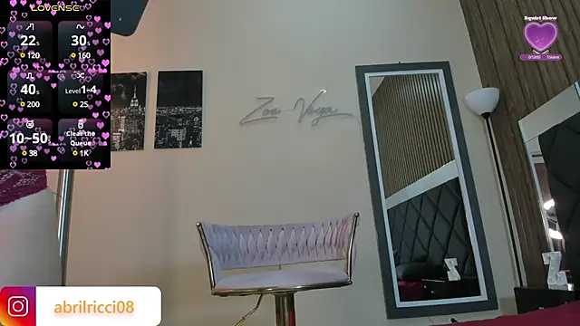 Snapshot of abril_ricci chatting on 03/07/25, 03:51 abril ricci online show from 03/07/25, 03:51