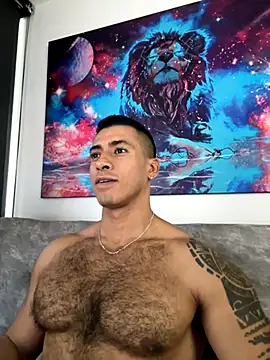 Snapshot of aaroncolombia chatting on 10/01/25, 09:43 aaroncolombia online show from 10/01/25, 09:43