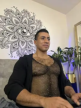 Snapshot of aaroncolombia chatting on 10/31/25, 11:11 aaroncolombia online show from 10/31/25, 11:11