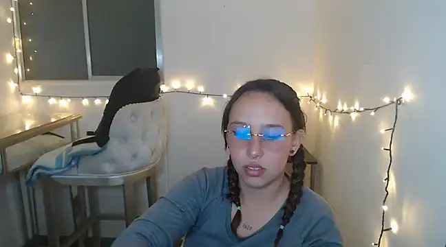 Skarlet Adams28 online show from 02/01/25, 01:12