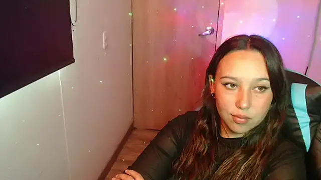 Skarlet Adams28 online show from 03/17/26, 08:34