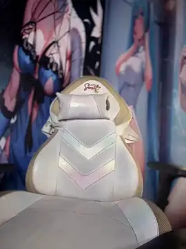 Snapshot of Thyana_LS chatting on 02/18/25, 01:55 Thyana LS online show from 02/18/25, 01:55