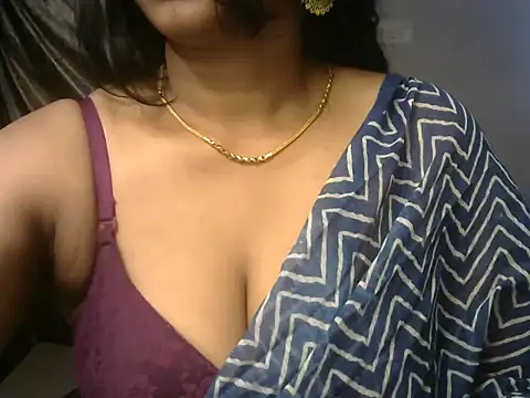Snapshot of telugu99ramya chatting on 11/02/25, 02:03 telugu99ramya online show from 11/02/25, 02:03