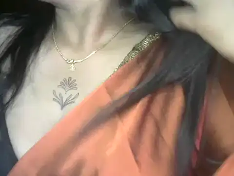 Snapshot of telugu99ramya chatting on 04/28/26, 03:50 telugu99ramya online show from 04/28/26, 03:50