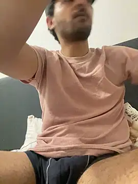 Snapshot of hard_macoor12 chatting on 12/21/24, 07:06 hard macoor12 online show from 12/21/24, 07:06