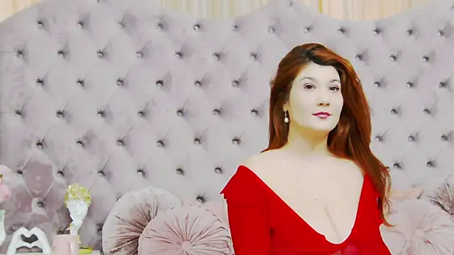 Snapshot of PenelopeLynnx chatting on 10/16/25, 06:25 PenelopeLynnx online show from 10/16/25, 06:25