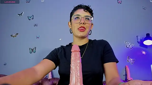 Snapshot of Kaira_mosse chatting on 02/12/25, 11:40 Kaira mosse online show from 02/12/25, 11:40