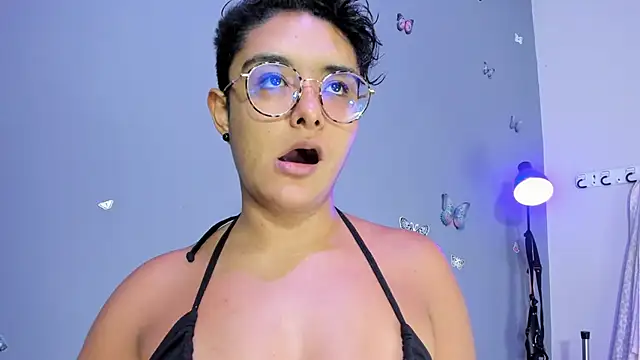 Snapshot of Kaira_mosse chatting on 10/23/25, 12:59 Kaira mosse online show from 10/23/25, 12:59